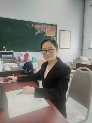 楊曉燕老師 深耕數(shù)據(jù)庫與計(jì)算機(jī)網(wǎng)絡(luò)服務(wù)的教育先鋒